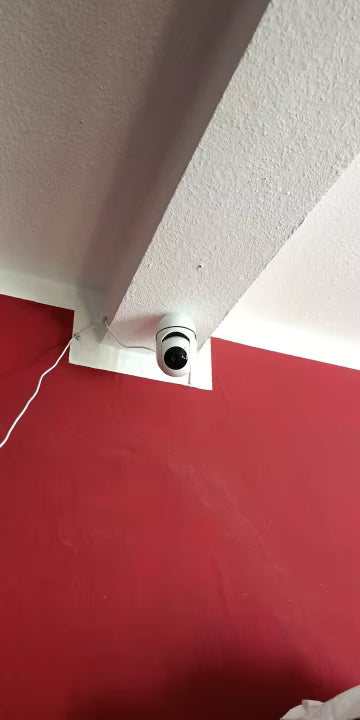 מצלמת אבטחה חכמה עם שליטה מהנייד